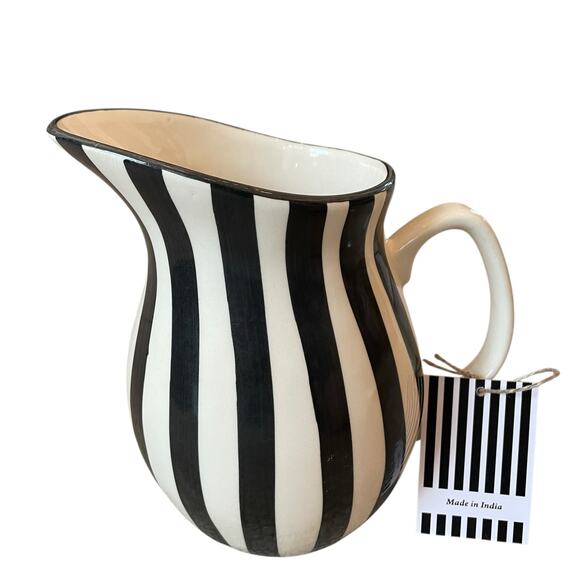 Hand Painted Striped Ceramic Pitcher 8in Made in India Black & Cream NEW - Picture 13 of 15